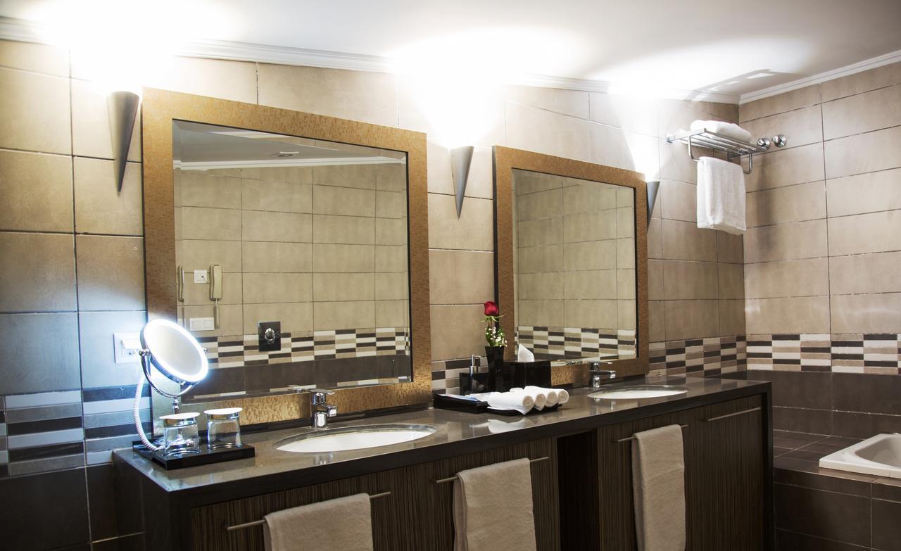The Rooms Boutique Hotel Jounieh Dış mekan fotoğraf